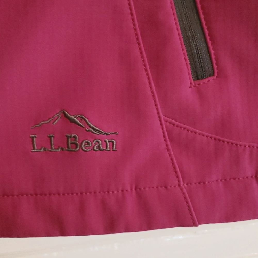 L.L.Bean Soft Shell Fuchsia Water Resistant Vest - image 2
